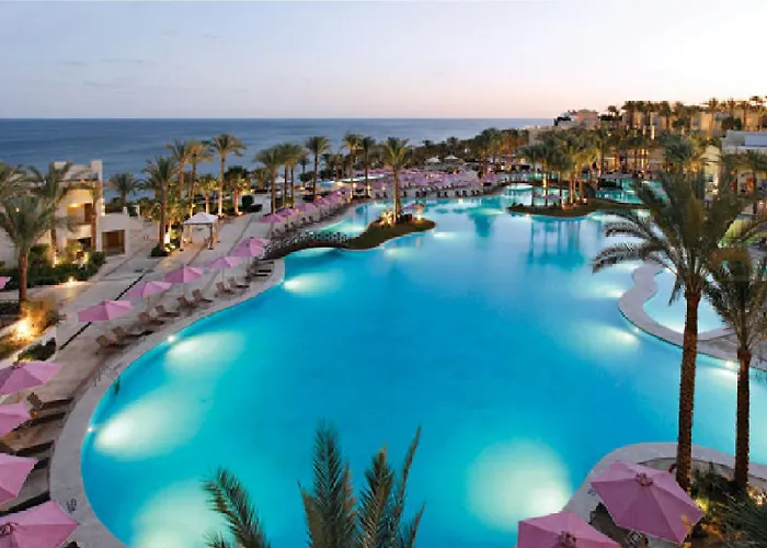 Grand Rotana & 5*