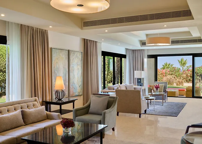 Resort Grand Rotana & 5*
